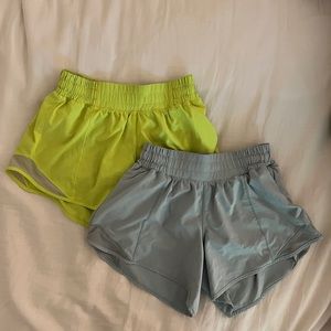 2 Lululemon 2.5” hotty hot shorts